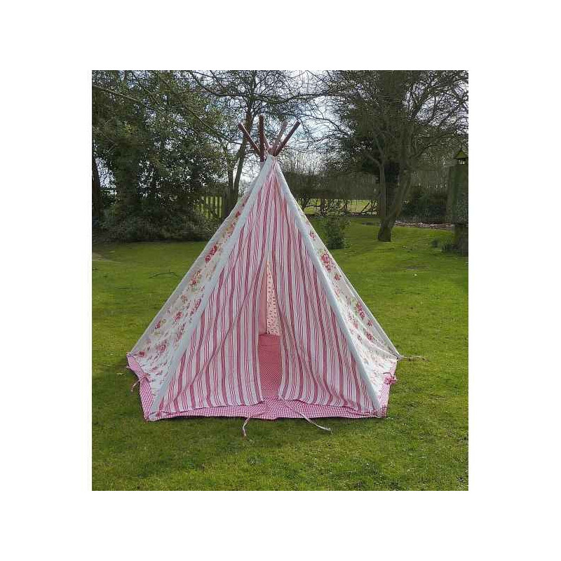 Tipi tente pour enfant rose fleurs The Old Basket 21767 sur Ambiance Plaisir