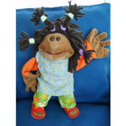 Marionnette P'tite maggy Living Puppets -CM-W245Marionnette P'tite maggy Living Puppets -CM-W245 (2)