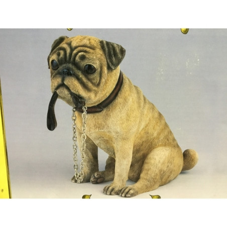 Chien Carlin beige assis moyen modèle LP14967 sur Ambiance Plaisir